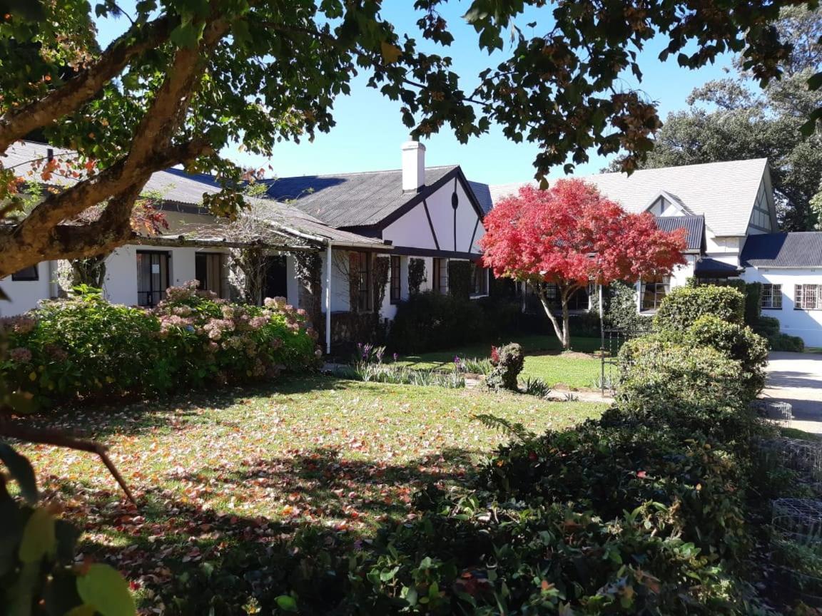 The Hogsback Inn Exterior photo
